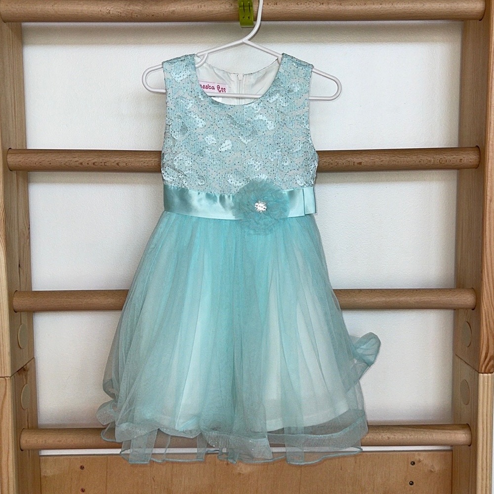 Beautiful little girls formal dress